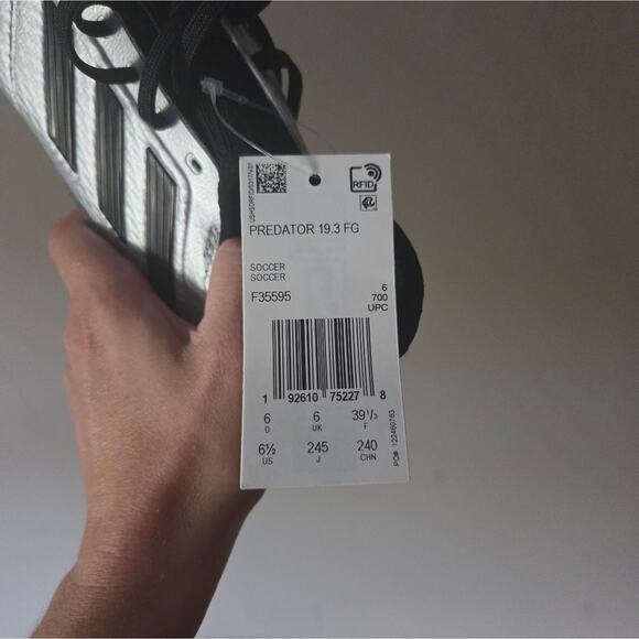 Adidas Men's Predator 19.4 FxG Soccer Cleat F35597 Silver Metallic Black Sz 6.5 - Picture 6 of 6